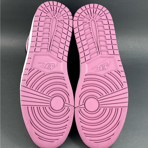 Jordan 1 Mid SE Berry Pink  (DC7267-500) Women Size 12 - Picture 9 of 10